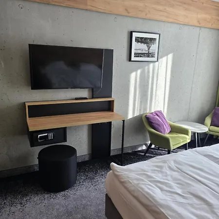 Czarna Perla Czarna Gora 512 *