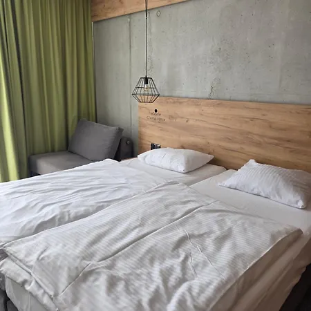 Czarna Perla Czarna Gora 512