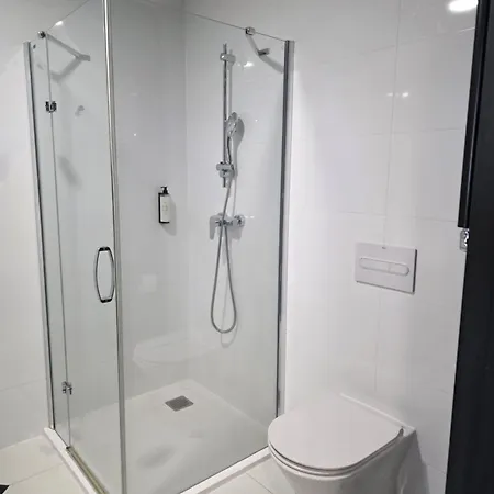 Czarna Perla Czarna Gora 512 *