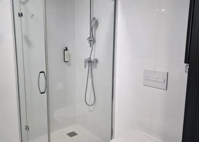 Czarna Perla Czarna Gora 512 *